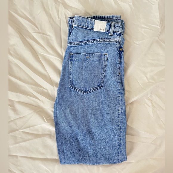 Zara loose fit jeans - Picture 2 of 4